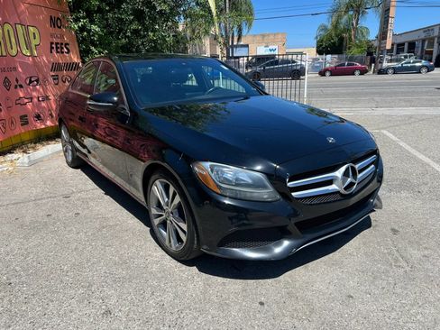 Used 2018 Mercedes-Benz C 300 Sedan image 3