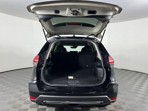 Used 2020 Nissan Rogue S w/ Special Edition Package FWD image 46