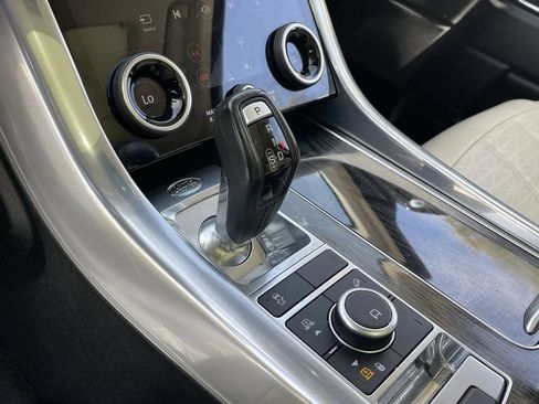 Used 2019 Land Rover Range Rover Sport HSE Dynamic AWD/4WD image 27