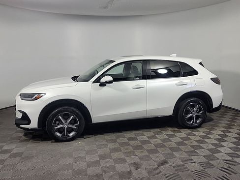 Certified 2024 Honda HR-V EX-L image 10