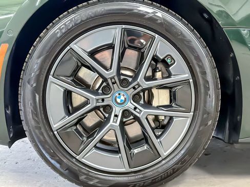 Used 2023 BMW i4 eDrive35 RWD image 26