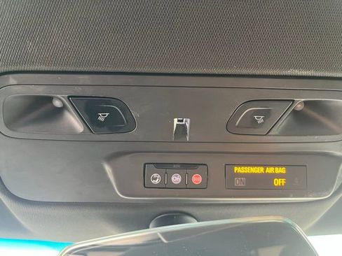 Used 2021 Chevrolet Camaro LS RWD image 18