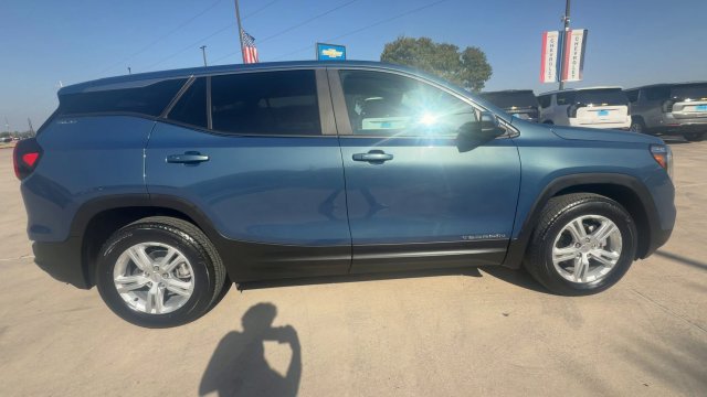 Certified 2024 GMC Terrain SLE AWD/4WD image 9