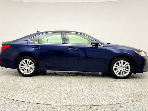Used 2015 Lexus ES 350 image 4