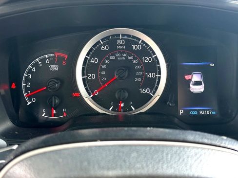 Used 2021 Toyota Corolla SE FWD image 15