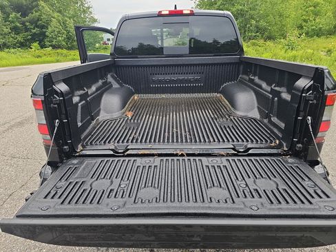 New 2026 Nissan Frontier SV w/ All-Weather Content Package AWD/4WD image 16