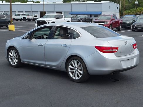 Used 2013 Buick Verano FWD image 7