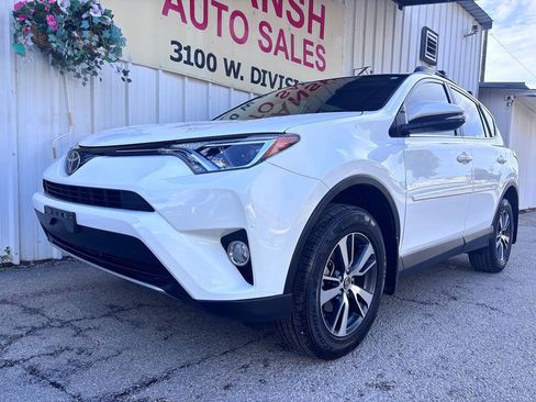 Used 2017 Toyota RAV4 XLE w/ Plus Special Value Package FWD image 5