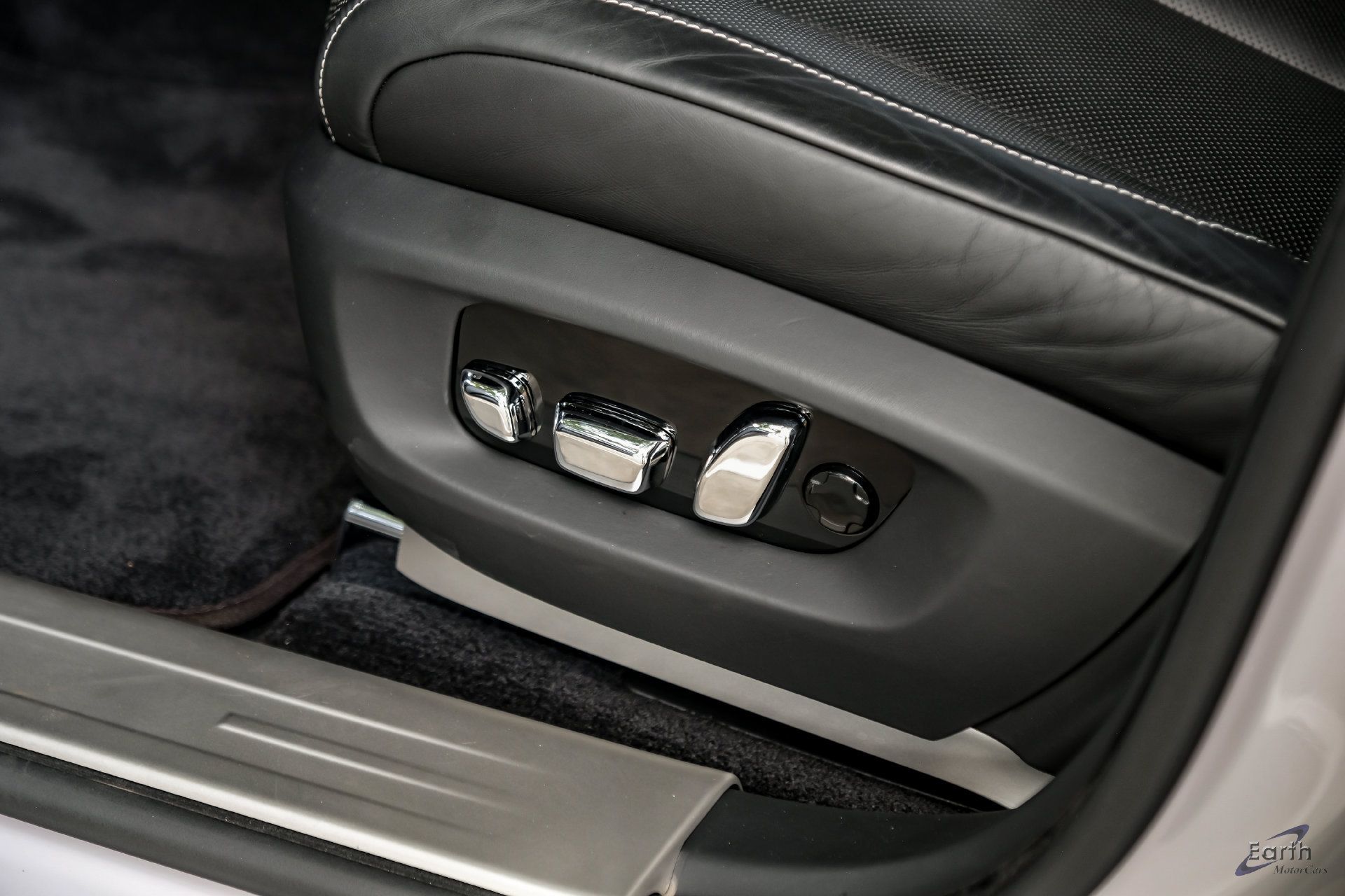 Used 2021 Rolls-Royce Ghost AWD/4WD image 39