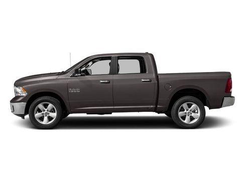 Used 2017 RAM 1500 Big Horn AWD/4WD image 6