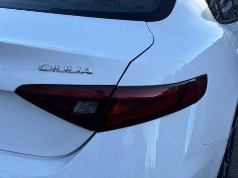 Used 2023 Alfa Romeo Giulia Ti RWD image 16