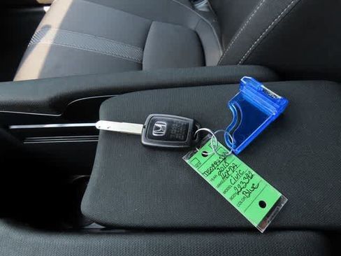 Used 2018 Honda Civic Sport image 25