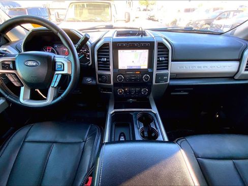 Certified 2020 Ford F350 Lariat w/ Lariat Ultimate Package image 13