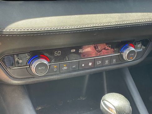 Used 2018 MAZDA MAZDA6 Touring image 9