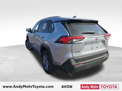 Used 2025 Toyota RAV4 XLE image 5