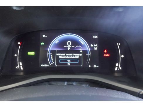 Used 2025 Toyota Camry LE FWD image 18