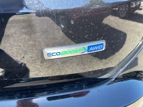 Used 2020 Ford Edge SE image 6