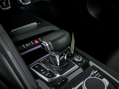 Used 2022 Audi R8 V10 performance AWD/4WD image 35