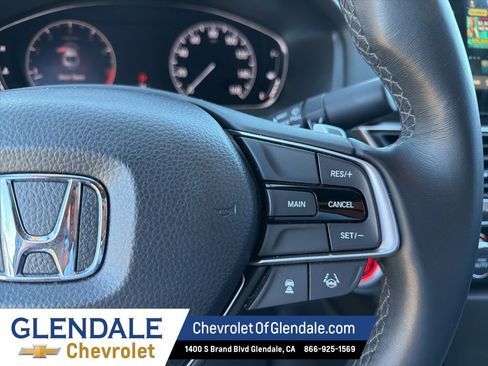 Used 2019 Honda Accord Sport image 13