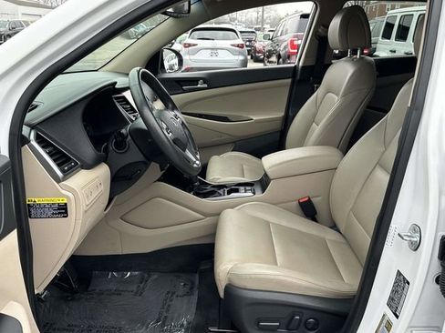 Used 2018 Hyundai Tucson Limited image 16