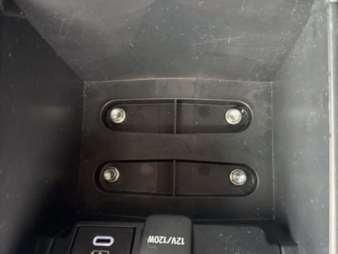 Used 2024 Toyota Corolla LE image 27