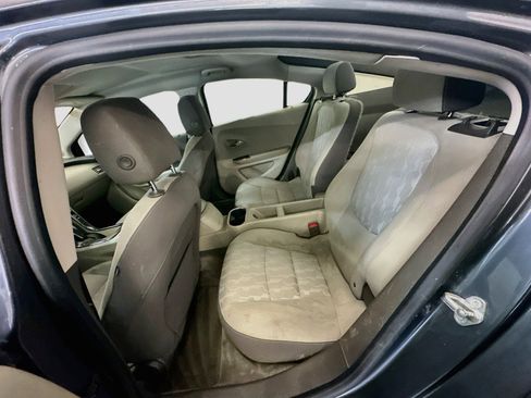 Used 2013 Chevrolet Volt FWD image 27