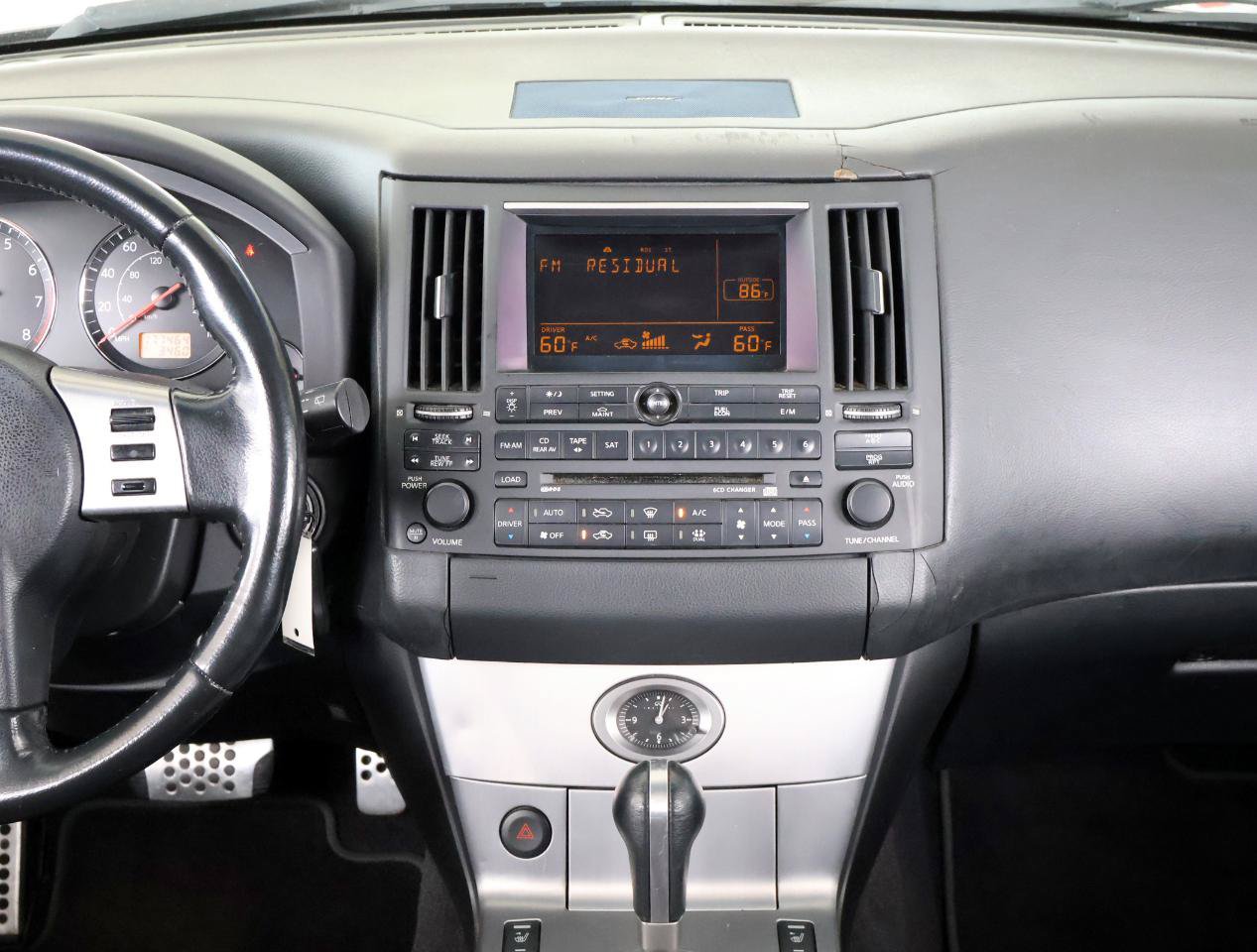 Used 2004 INFINITI FX35 2WD w/ Touring Pkg image 17