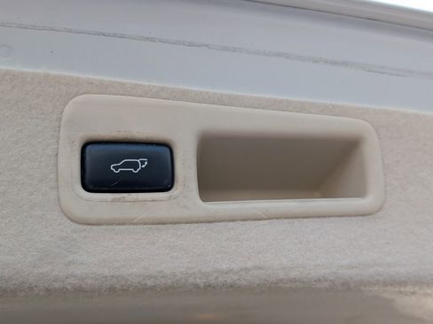 Used 2010 Lexus RX 350 2WD image 16