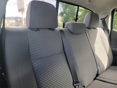 Used 2022 Toyota Tacoma SR w/ SR Convenience Package image 17