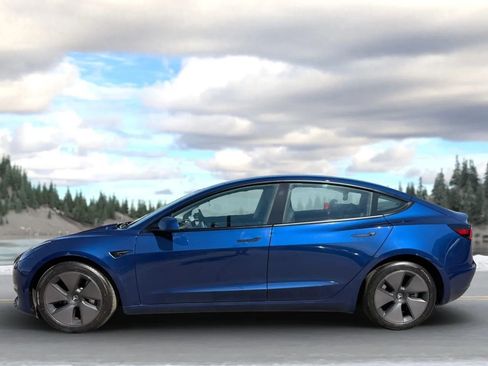 Used 2023 Tesla Model 3 Long Range AWD/4WD image 6