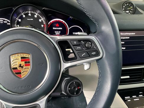 Used 2022 Porsche Cayenne E-Hybrid AWD/4WD image 24