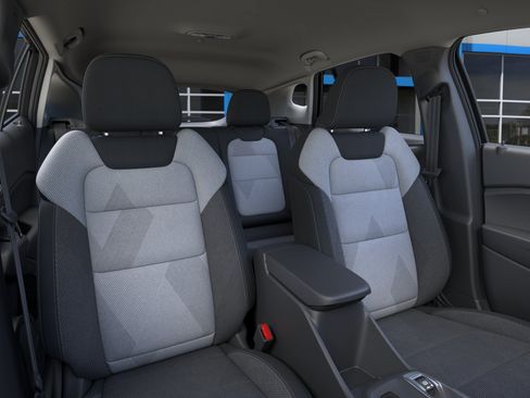 New 2026 Chevrolet Trax LS FWD image 16