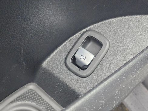 New 2026 Mercedes-Benz GLC 300 4MATIC image 35