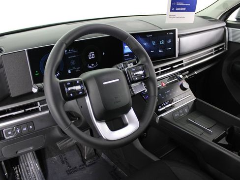 Certified 2026 Hyundai Santa Fe SE FWD image 19
