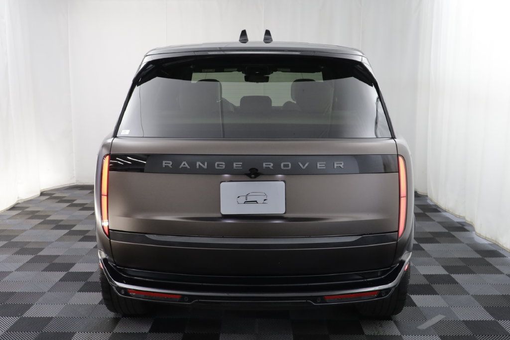 New 2026 Land Rover Range Rover SE AWD/4WD image 19