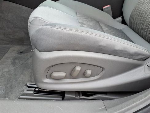 Used 2017 Chevrolet Impala LS image 10