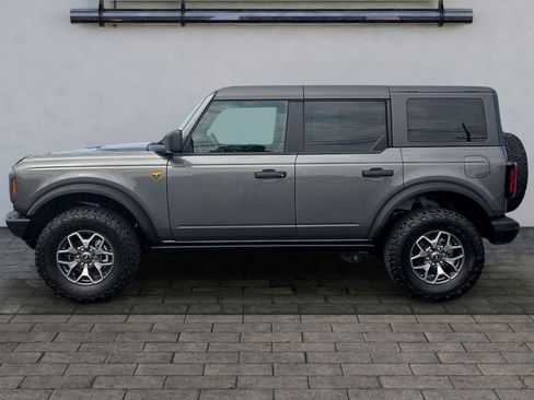 Certified 2024 Ford Bronco Badlands AWD/4WD image 6
