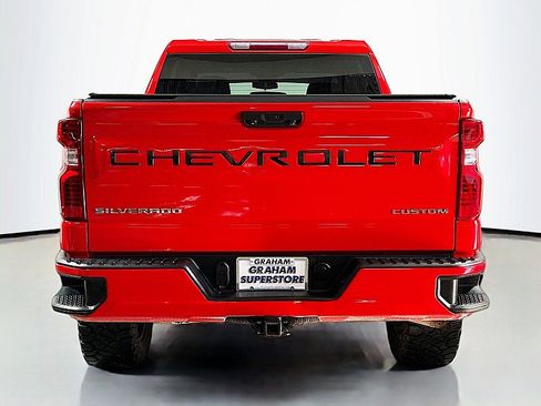 Used 2022 Chevrolet Silverado 1500 Custom image 6