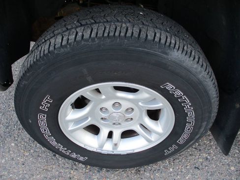 Used 2003 Dodge Dakota SLT AWD/4WD image 37