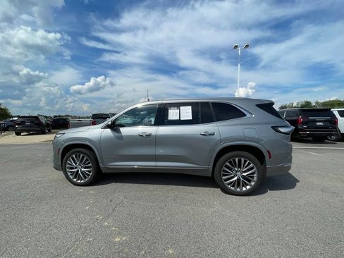 Used 2025 Buick Enclave Avenir w/ Super Cruise Package AWD/4WD image 10