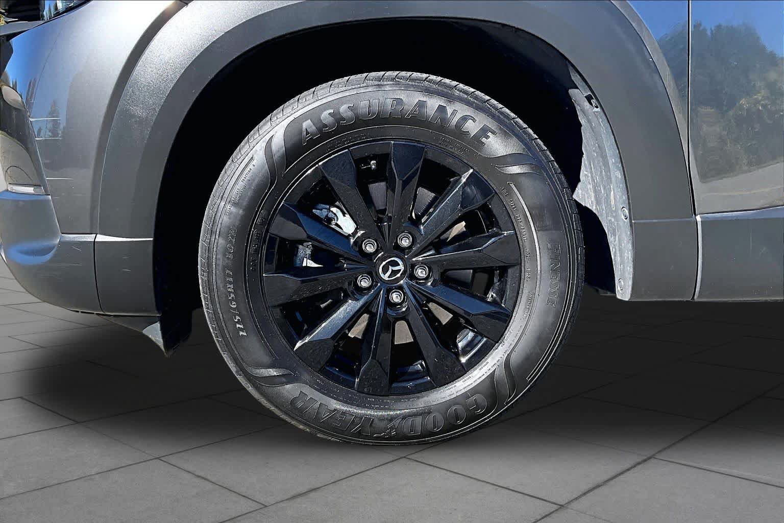Used 2025 MAZDA CX-50 AWD 2.5 S w/ Preferred Package image 11