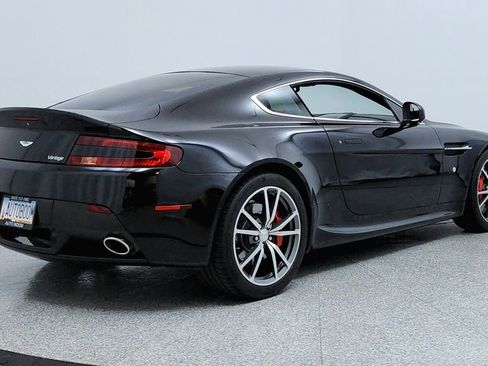 Used 2015 Aston Martin V8 Vantage Coupe RWD image 5