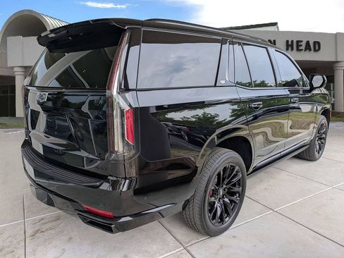 Certified 2023 Cadillac Escalade Sport Platinum w/ LPO, ONYX Package AWD/4WD image 5