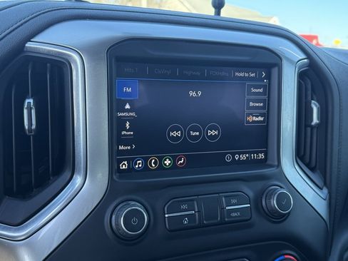 Used 2020 Chevrolet Silverado 1500 LT Trail Boss image 22