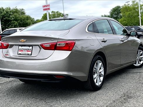 Used 2023 Chevrolet Malibu LT FWD image 12