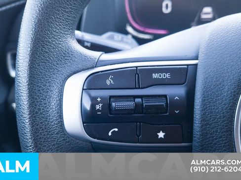 Used 2024 Kia Sportage LX image 29