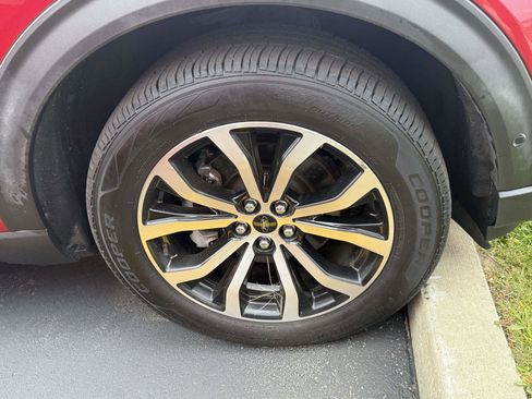 Used 2020 Ford Explorer ST w/ Premium Technology Package image 6