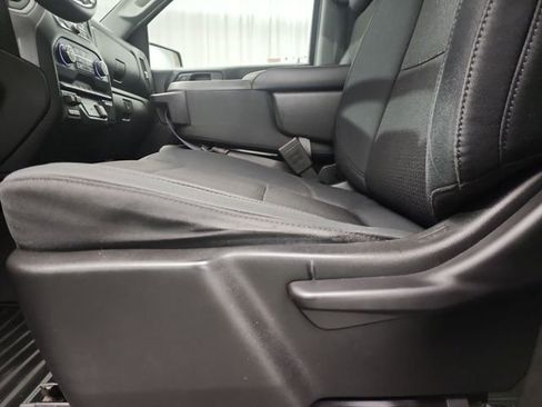 Used 2019 Chevrolet Silverado 1500 Custom Trail Boss w/ Custom Convenience Package image 15