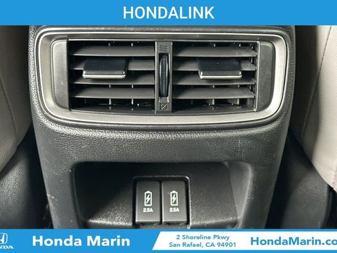 Used 2019 Honda CR-V Touring image 16