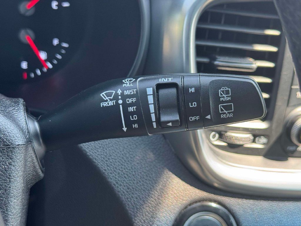 Used 2016 Kia Sorento SX w/ SXL Technology Package AWD/4WD image 23